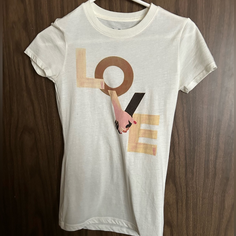 Aeropostale Cream Love Graphic Tee